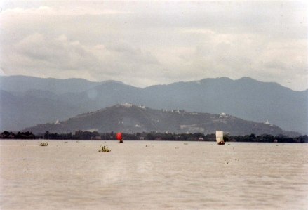 曼德勒山