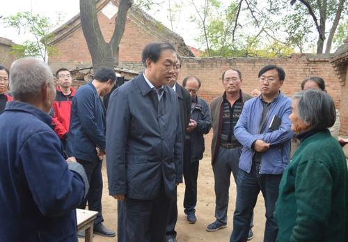 红庙乡领导检查督导攻坚脱贫工作