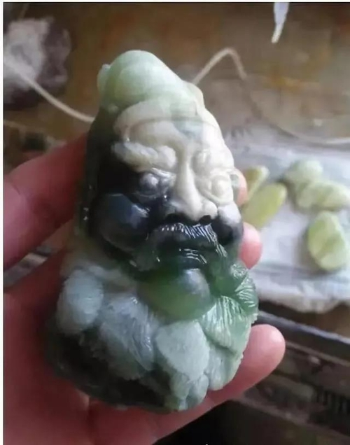 红古玉雕