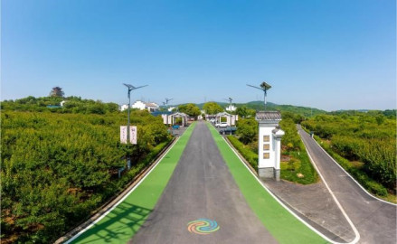 洪蓝山凹民宿村