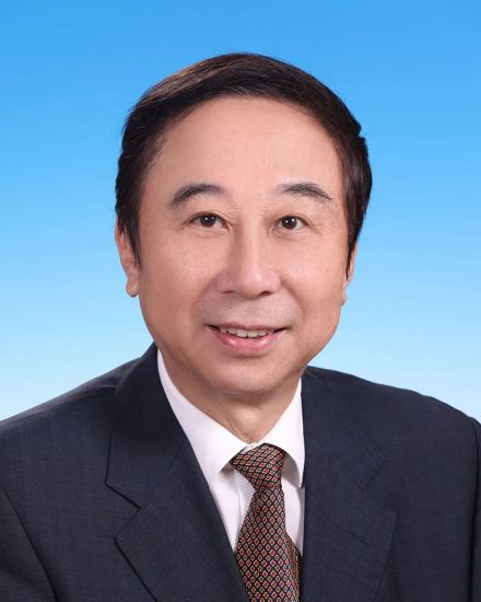 冯巩----  民革中央副主席 全国政协常务委员