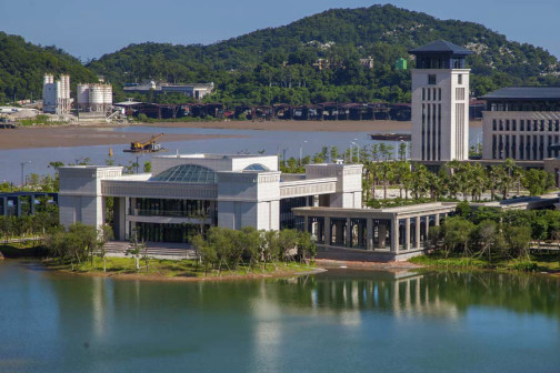 大学展馆