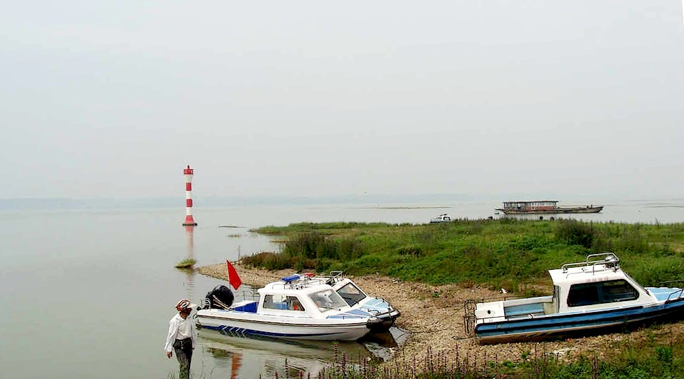 湖中心宣州南老嘴附近水域