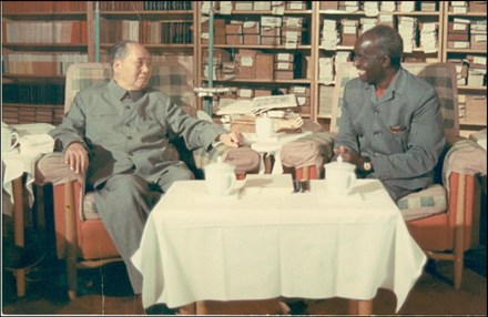 毛泽东与卡翁达会谈