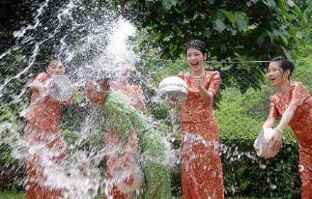 泼水节一瞥