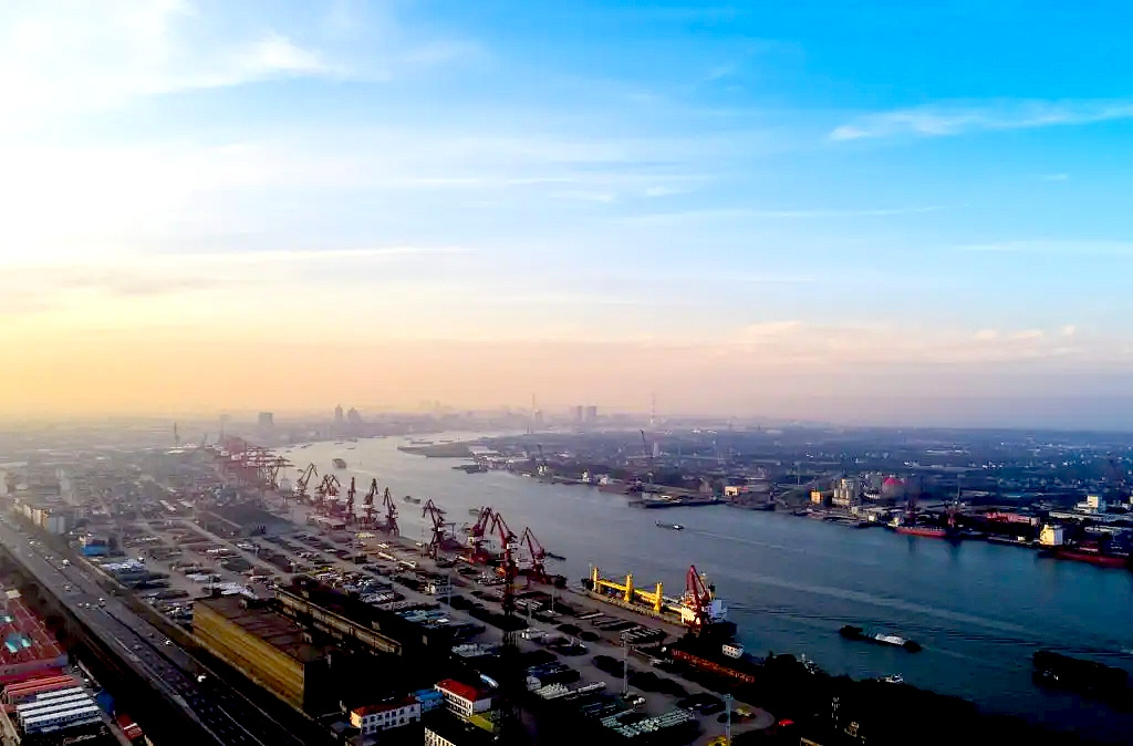 上海港