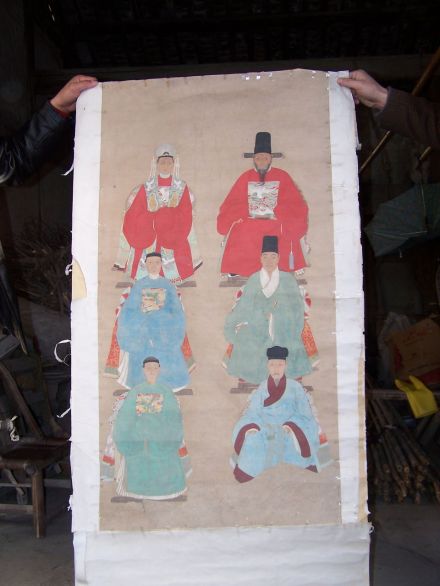 宗祠中高克恭及儿孙三世画像