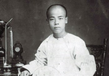 1904年，商衍瀛摄于北京。