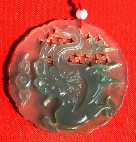 玉雕《龙图挂件》