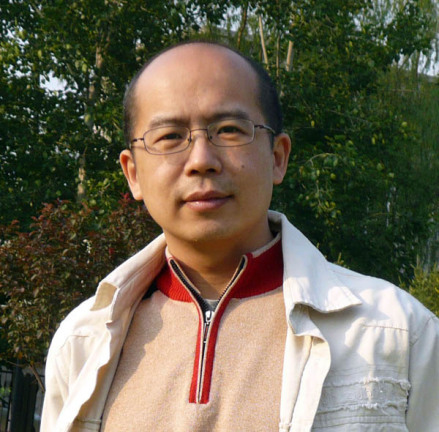 何晋