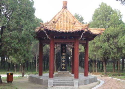 鲁西南烈士公墓碑亭