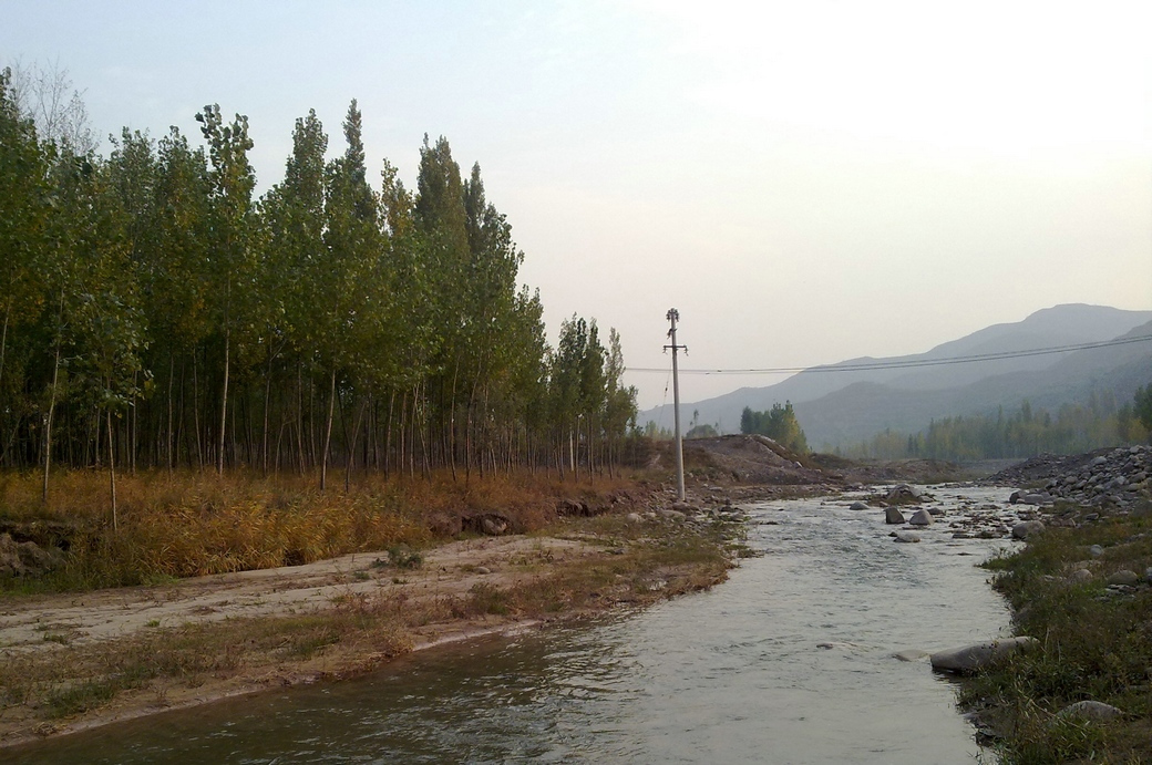 子洪水库下游河道