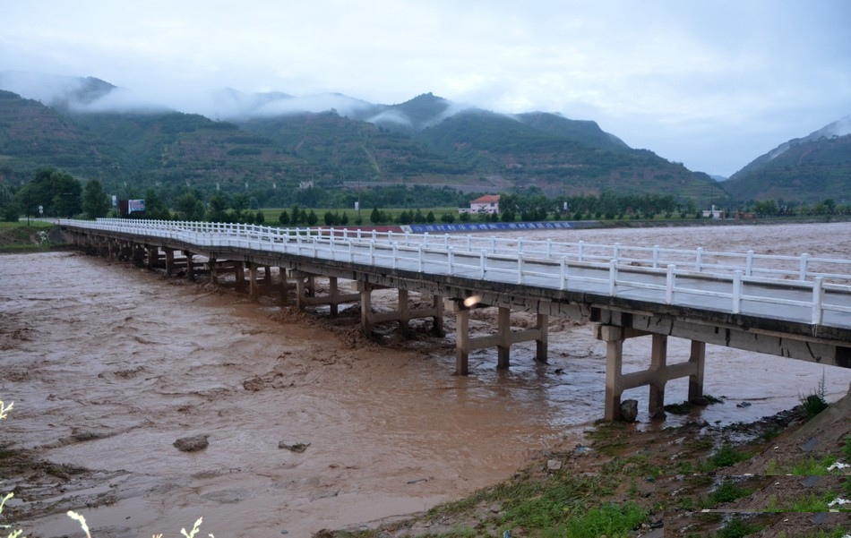 牛头河清水县红堡段