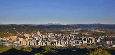 郧西县城