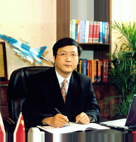 杨伟