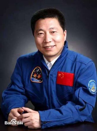 杨利伟