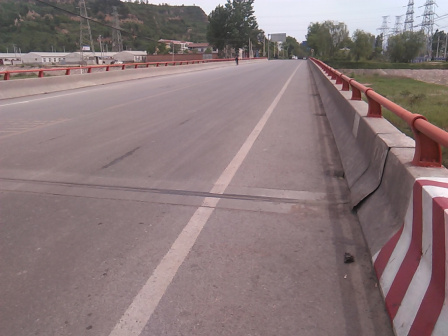 草碧镇道路