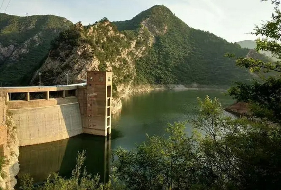 支流头道川上的神堂水库