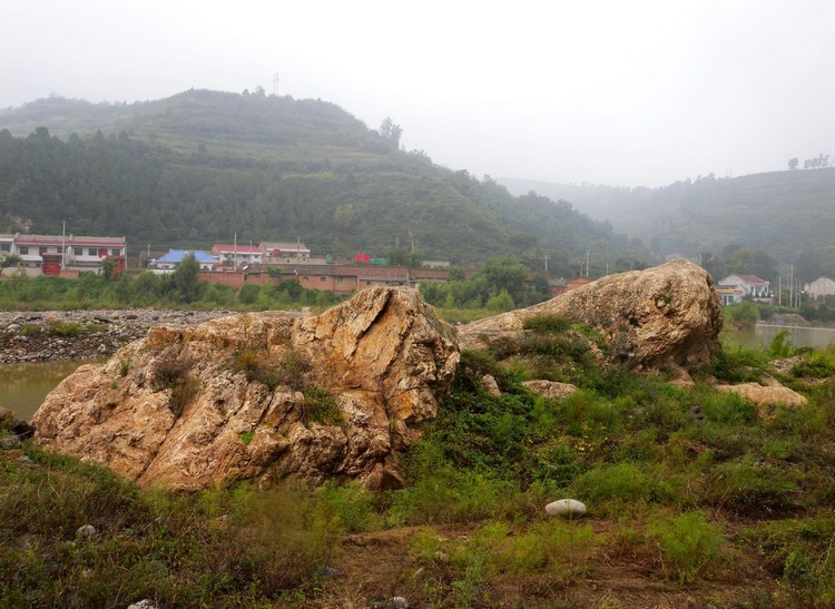 石头河峪口斜峪关地貌（斜峪关卧虎石）