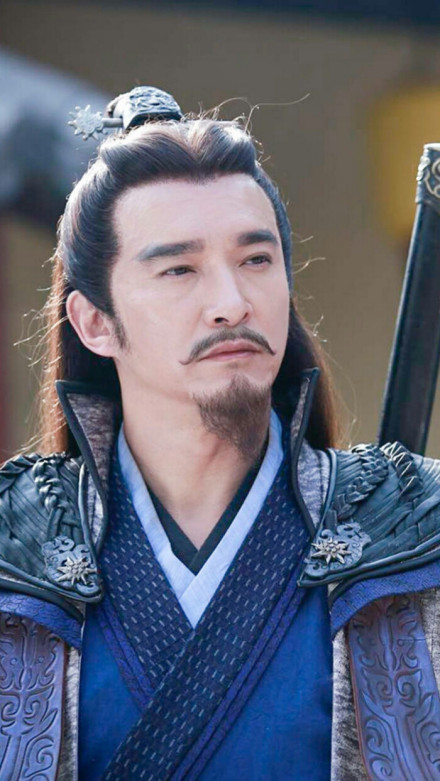 李昊翰饰演的岳不群
