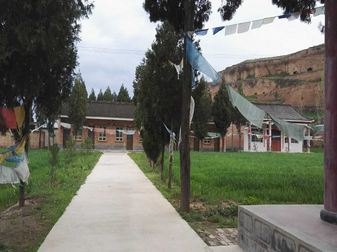 张家塬崇觉寺禅院