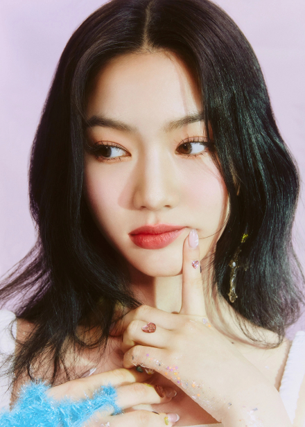 李彩英