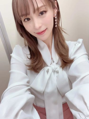 平野绫 平野绫