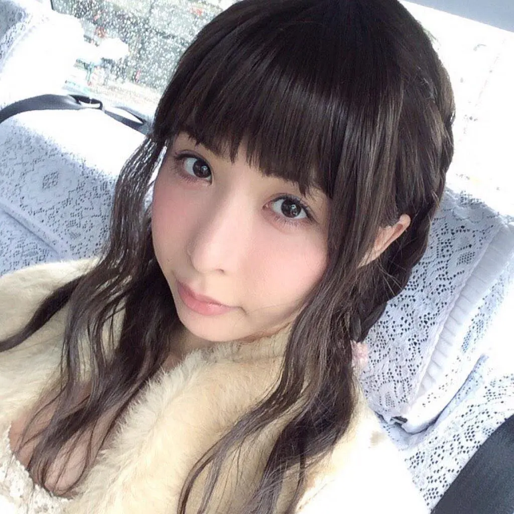 大沢佑香 大沢佑香