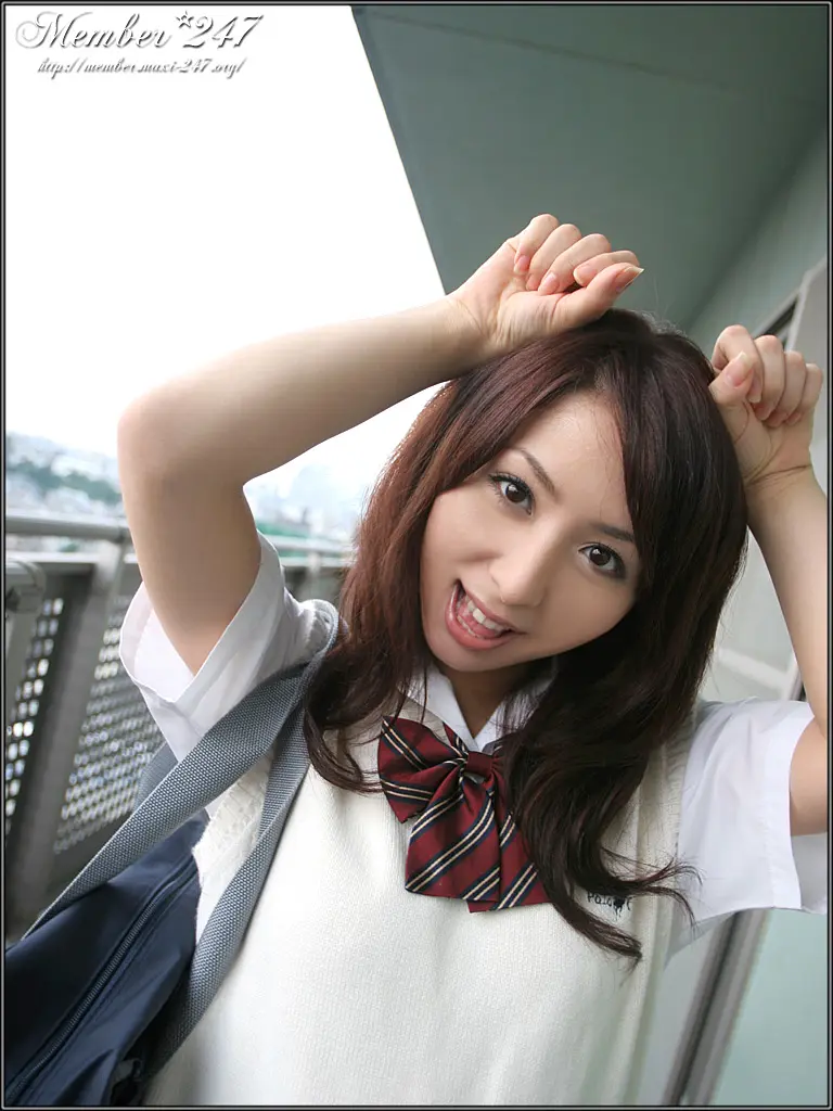 大沢佑香 大沢佑香