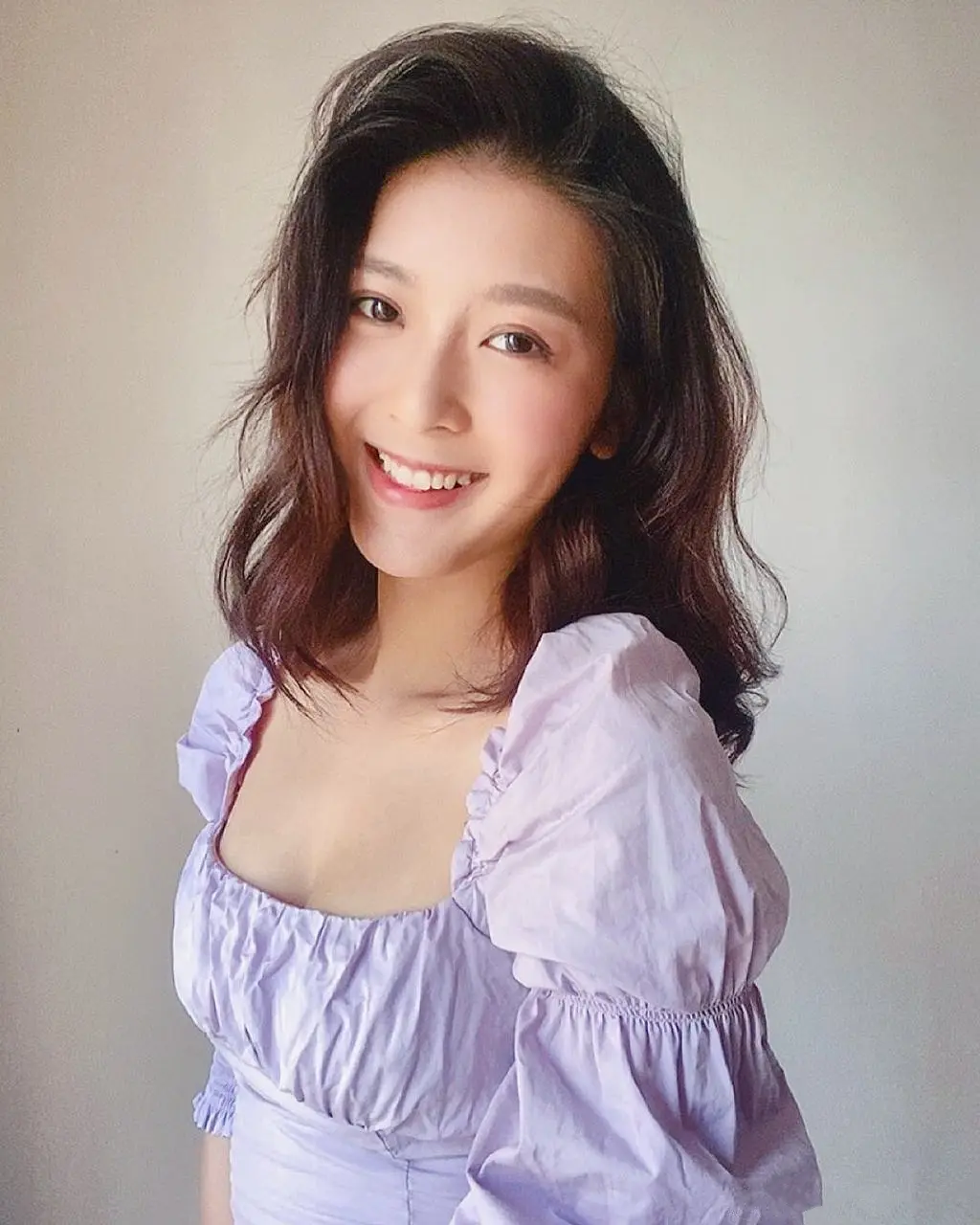 余香凝