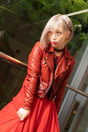 REONA(レオナ) REONA(レオナ)