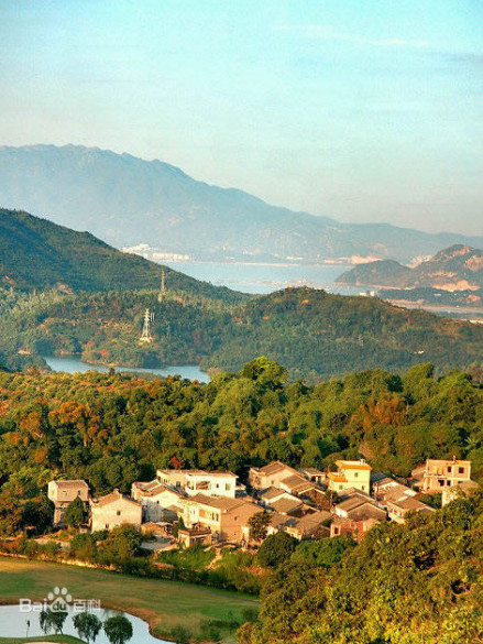 半天云村