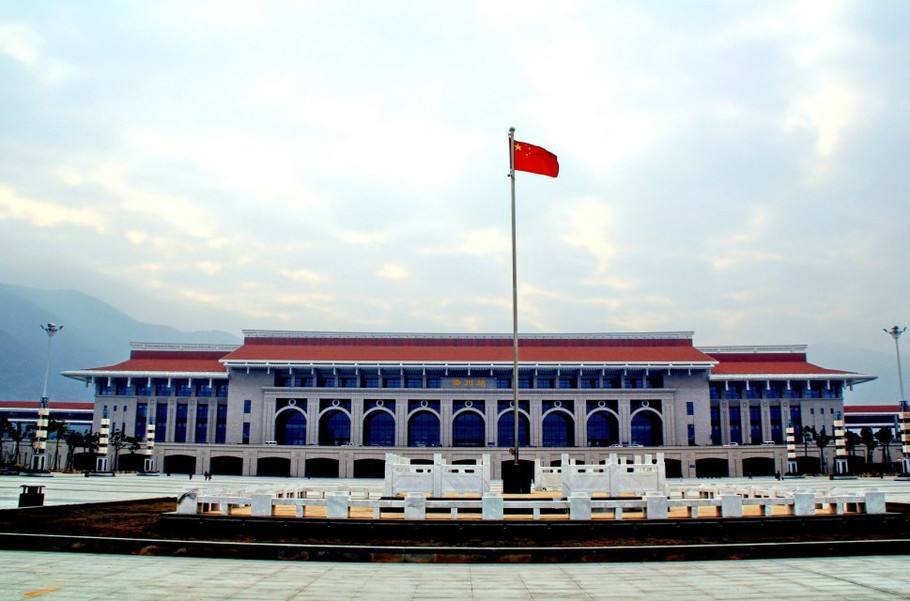 漳州站站房及广场