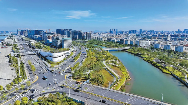 国展中心高线公园
