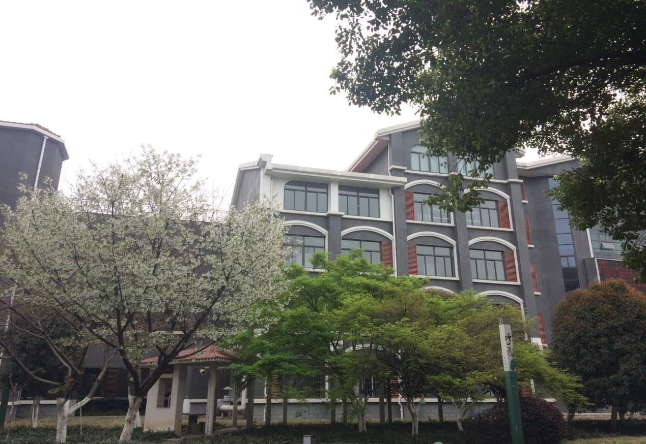 学校实验楼