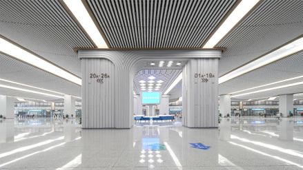 候车大厅正线双柱