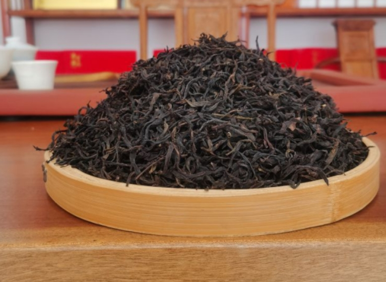 乌盾山茶 