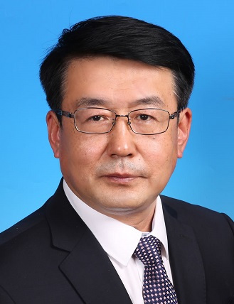            中国融通集团总会计师、党组成员：李耀