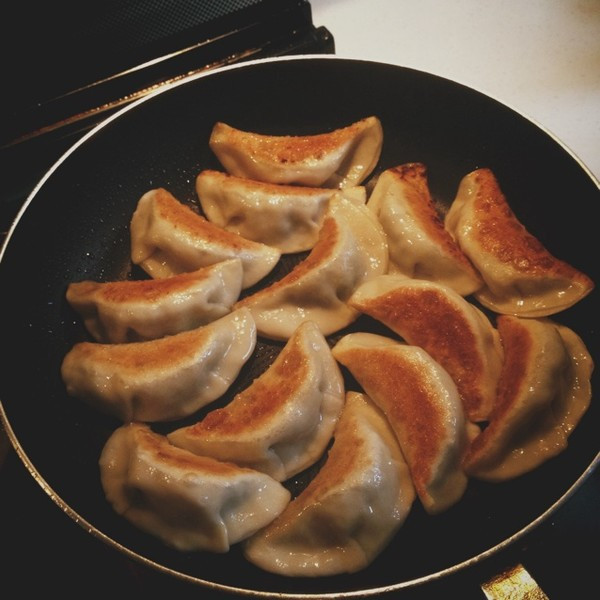 锅贴饺子