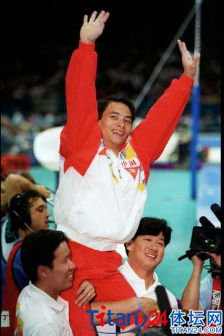 李小双