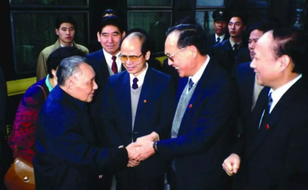 1992年邓小平南方之行