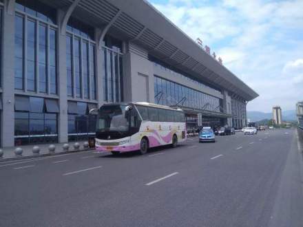 三明北站汽车接送层