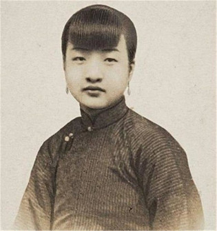 盛爱颐