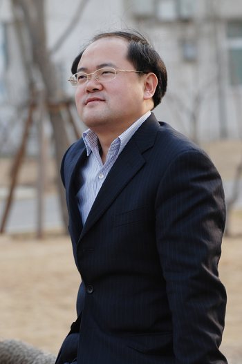 康华平