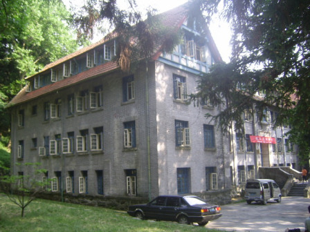 庐山牯岭美国学堂教学楼