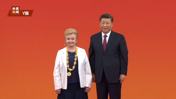 加林娜·维尼阿米诺夫娜·库利科娃获授“友谊勋章”
