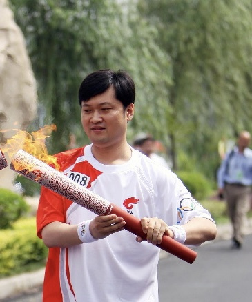胡杨俊