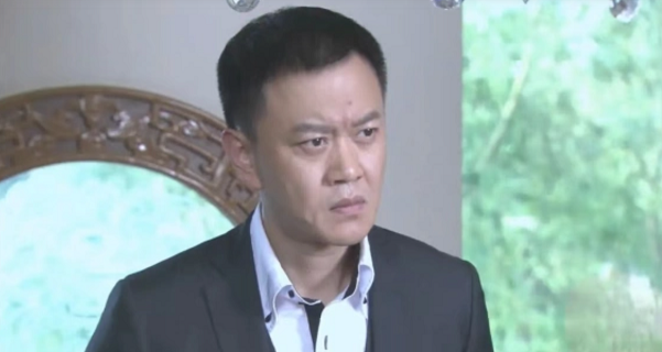 《幸福保卫战》中饰演于连海
