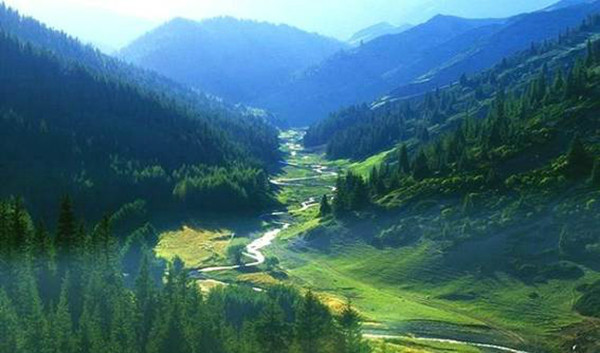 巴尔鲁克山