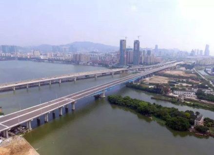 港珠澳大桥前山河特大桥